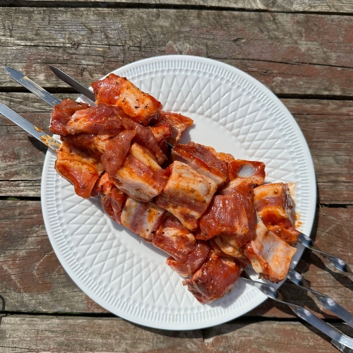 Шашлык из ребрышек в можжевеловом маринаде (весовой) охлажденный