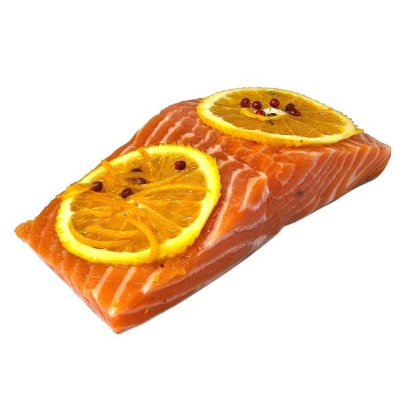 Филе лосося пряного посола в апельсиновом маринаде (весовое) охлажденное